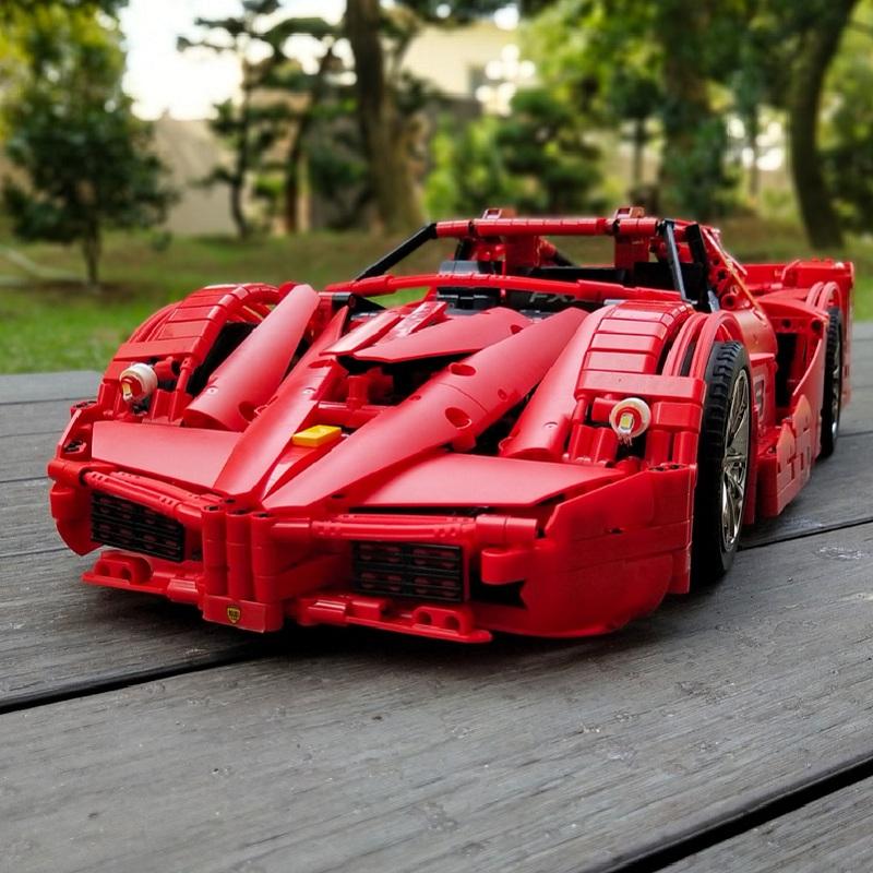 13085 Motor Function Car The 1 8 Red FXX Racing Sport Car Set 2 4Ghz APP 3 - LEPIN Germany