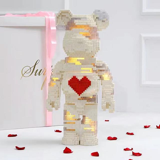 AP 001 1 Bearbrick with Lights with 3200 pieces 2 - LEPIN Germany