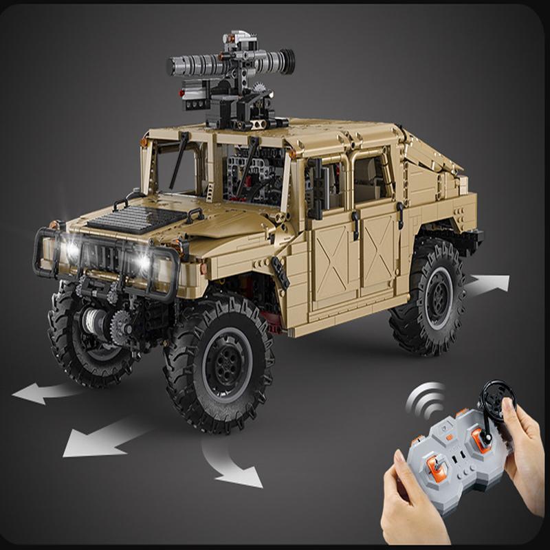 CADA C61036 18 HUMVEE with 3935 pieces 1 - LEPIN Germany